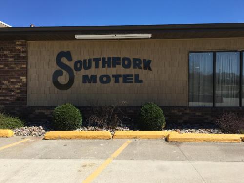 Southfork Motel