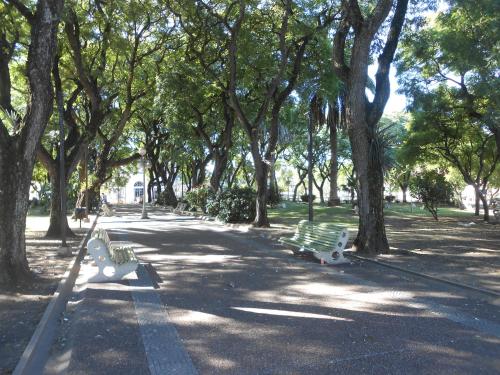 HOTEL 25 DE MAYO in เฟรย์ เบนโตส