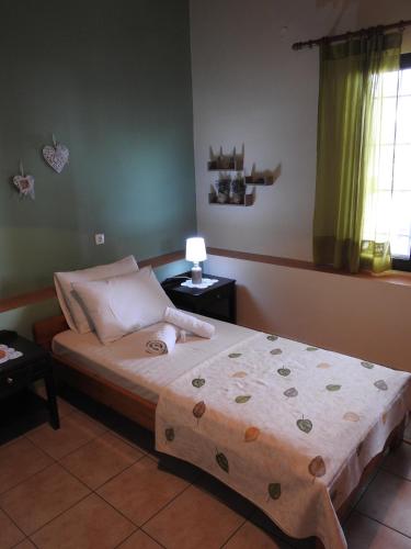  Studio View in Áyios Fótios