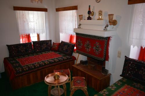 Panoraia's Traditional House