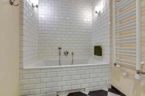 Two-Bedroom Apartment image 8