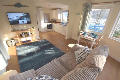 Byron Cottage overlooking Loch Goil in East Kilbride