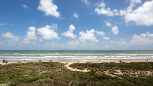 Long Island Village Unit 347 - main image
