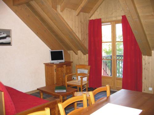 Lagrange Vacances Les Arolles - image 3