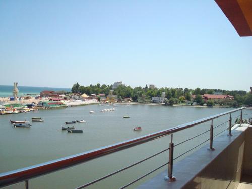 Hotel Prestige - Hôtel - Costinesti