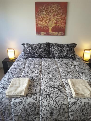 Departamento completo en Microcentro, a pasos del Obelisco, con WiFi, AC y cocina equipada, Buenos Aires