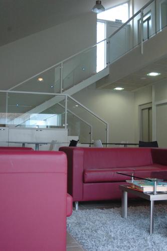 Előcsarnok, PR Albeitaria in Teo