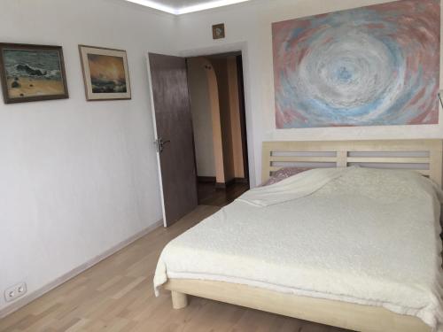 Apartments on Staro-Pregolskaya nab 14 - image 8