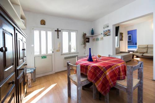  Holiday Home Haire in Žrnovnica