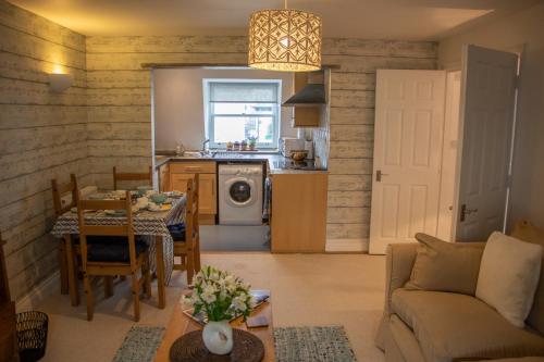 The Beach House Holiday Apartments 4