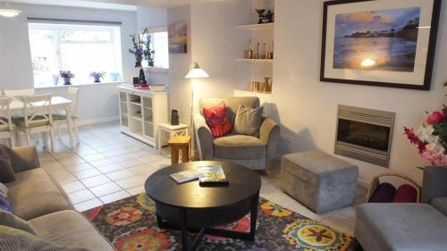 Kiwi Cottage, Tenby, West Wales