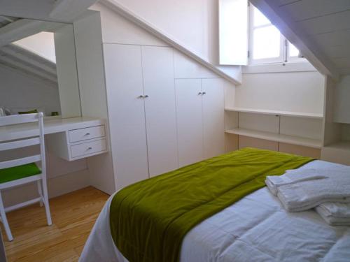 Guimarães Studios Lounge - image 5