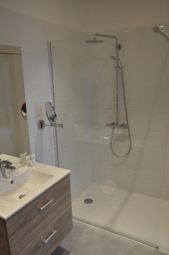 Les Tonnelles - image 2