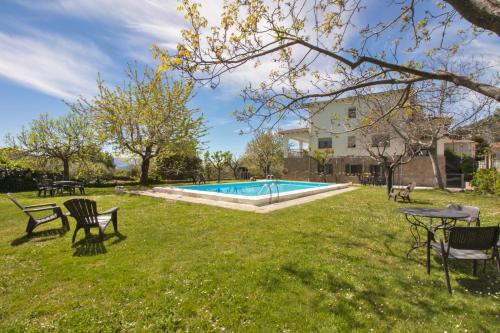  aMatalasviñas in Piedralaves