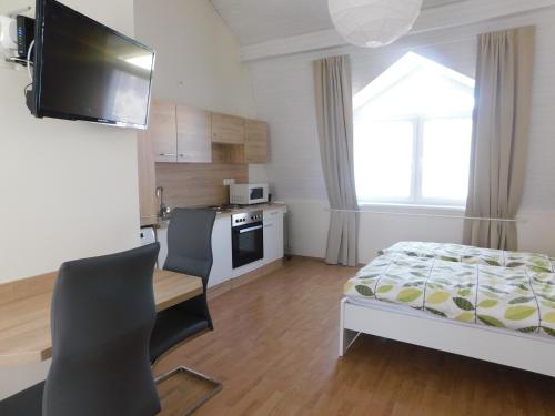 B&B Keszthely - Mona apartman - Bed and Breakfast Keszthely