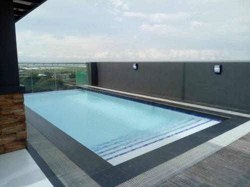Swimming pool, Cityscape Residences, Unit 702 in Bacolod (Negros Occidental)