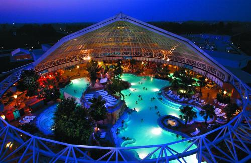 Special Offer - Double Room with Spa Access (Therme Erding) 