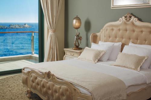 Royal Princess Hotel - image 14