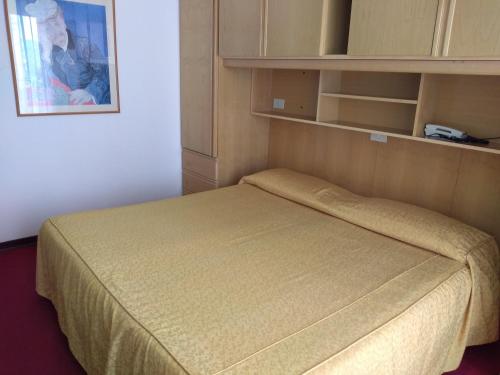 Hotel Majestic - image 14