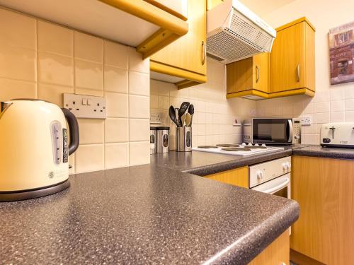 New Street B- City Centre - Spacious 1 Bedroom Apartment - image 11