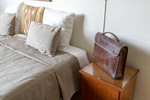 2 twin beds