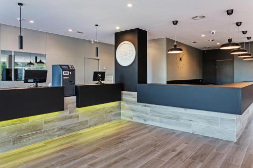 Lobby, B&B HOTEL Oviedo in Pola de Siero
