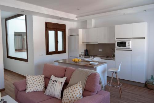  Apartamentos Cantarería, Rosa Mosqueta in Setenil