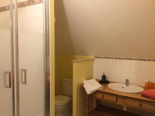La Ferme de la Fosse Dionne Room Type - Triple Room with Shower
