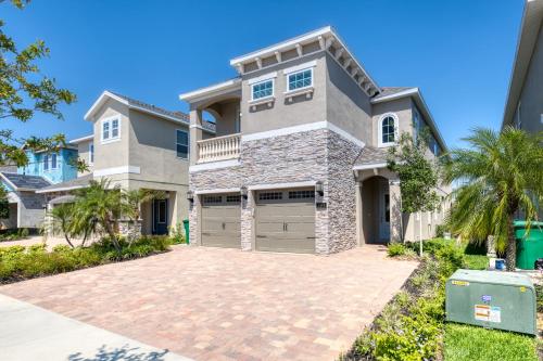 Cozy Home Near Disney by Rentyl with Private Pool, Air Hockey Table & Resort Amenities - 201B in Orlando, USA
