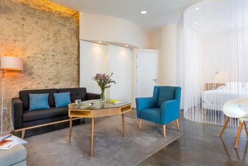 Apartment with Balcony (adapted) room in Torre Homenaje Historical Suites