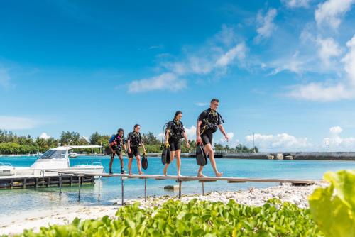 Sports and activities, Wave Sound By 3S Maldives in Addu Atoll