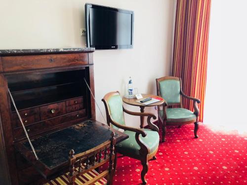 hotel photo