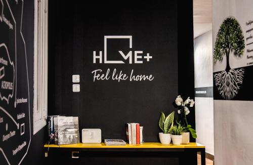 Home Plus Eleutheria budget room chambre d'hôte Achilleas