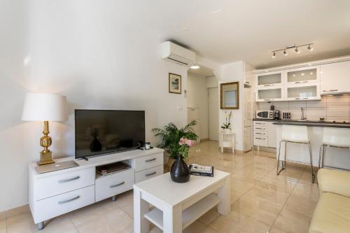 Adriatic Queen Villa - image 8