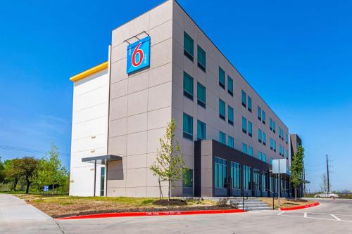 Studio 6 Austin Airport in Austin, USA