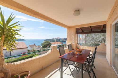 Horizont view apartment 2