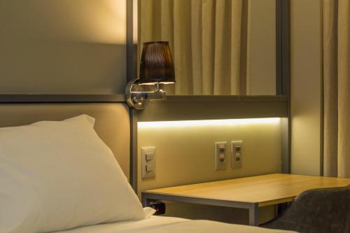 Deluxe Room image 10