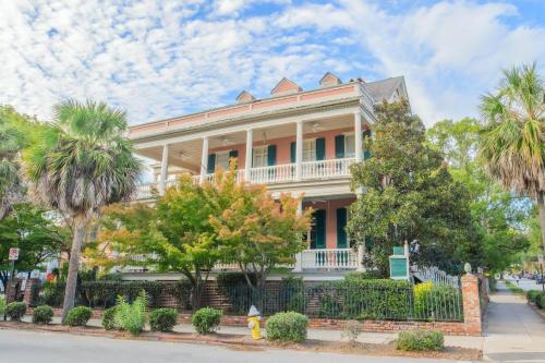 The Ashley Inn Charleston (SC)