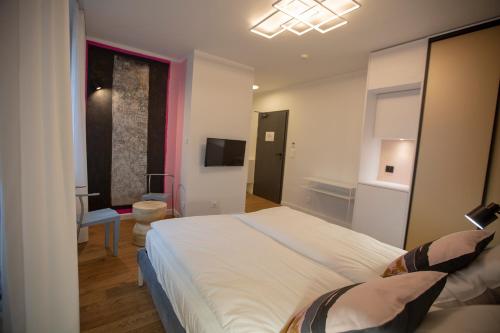 Kolorowe Pola Boutique B&B