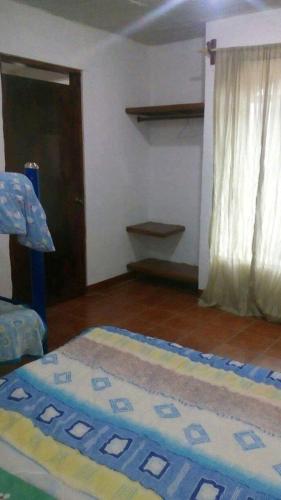 1 double bed, 2 bunk beds