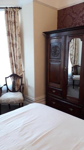 Branstone Guest House - image 4