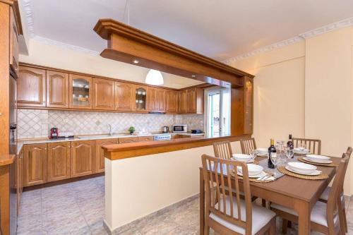 Spacious Maisonette - Roof Top View of Corfu Port Spacious Maisonette - Roof Top View of Corfu Port