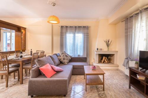 Spacious Maisonette - Roof Top View of Corfu Port Spacious Maisonette - Roof Top View of Corfu Port