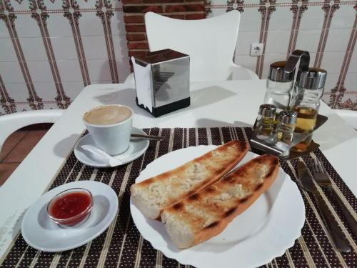 Ēdiens un dzērieni, Hostal Zaguan in Talaveruela de la Vera