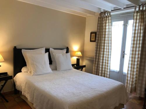 Hôtel Le Moulin de la Beune - Restaurant Au Vieux Moulin Etablissements de charme aux Eyzies