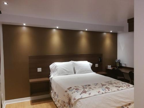 Motel Chez Nous in ลอวอล (QC)