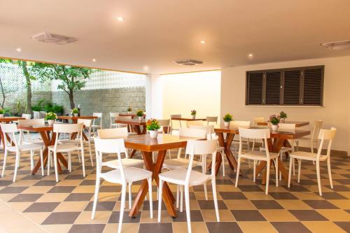 ห้องอาหาร, Hotel La Gloria in มองโปส
