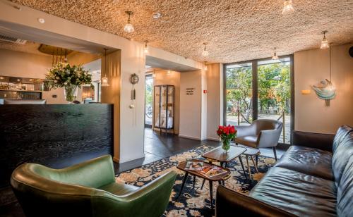 로비, 레어 센스 호텔 (Lear Sense Hotel) in 게데라