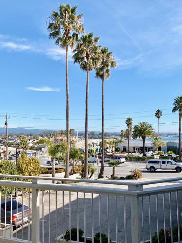 Seaway Inn Room Type - King Room with Sea View