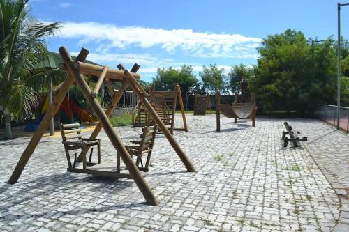 Playground, Casa ampla em condominio fechado com area de lazer completa in Vila Luiza